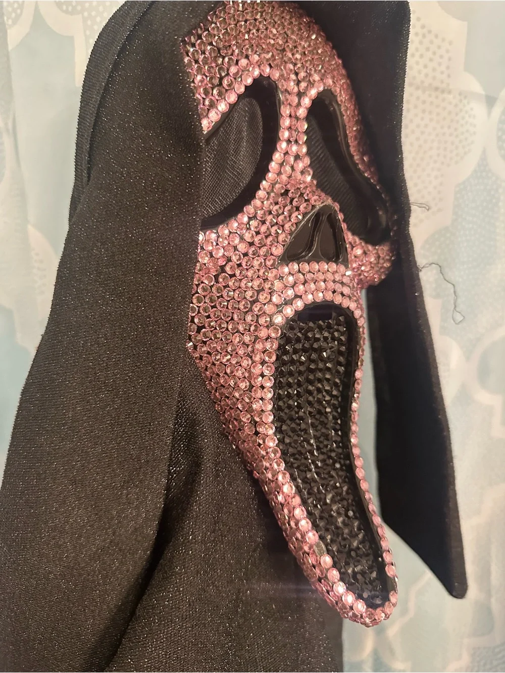 Ghost Face sparkling pink
